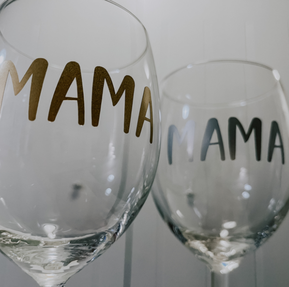 Mama Wine Glass